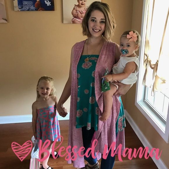 Meet your Posher, Julie - Picture 1 of 1